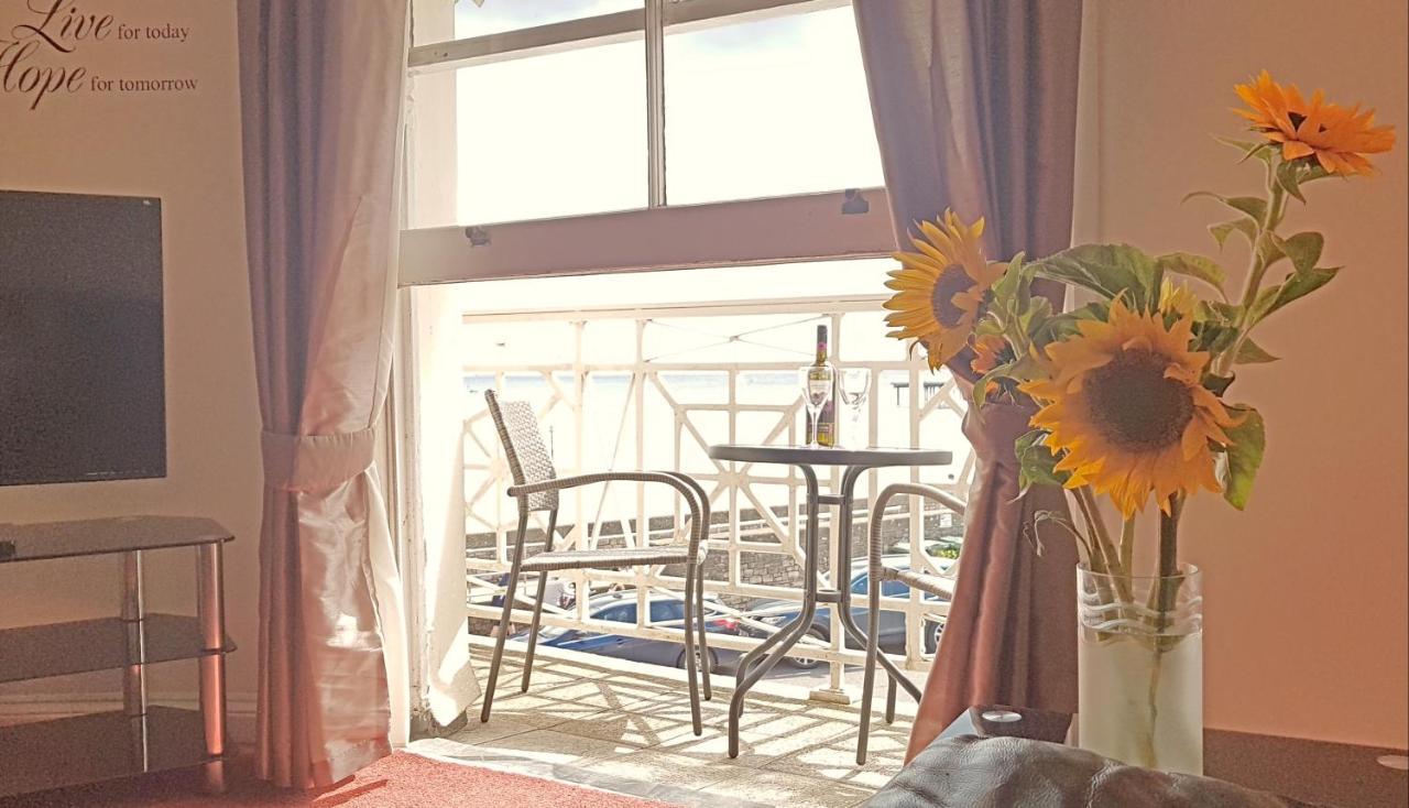شقة تيغنماوث  في Flat 4, Den House المظهر الخارجي الصورة